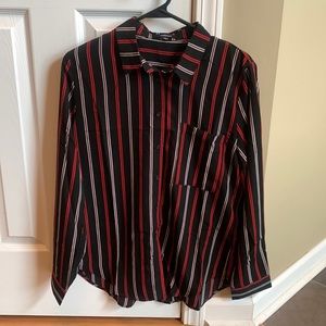 Women’s dress shirt Size M